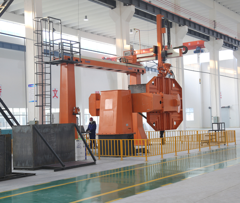 8軸焊接機(jī)器人